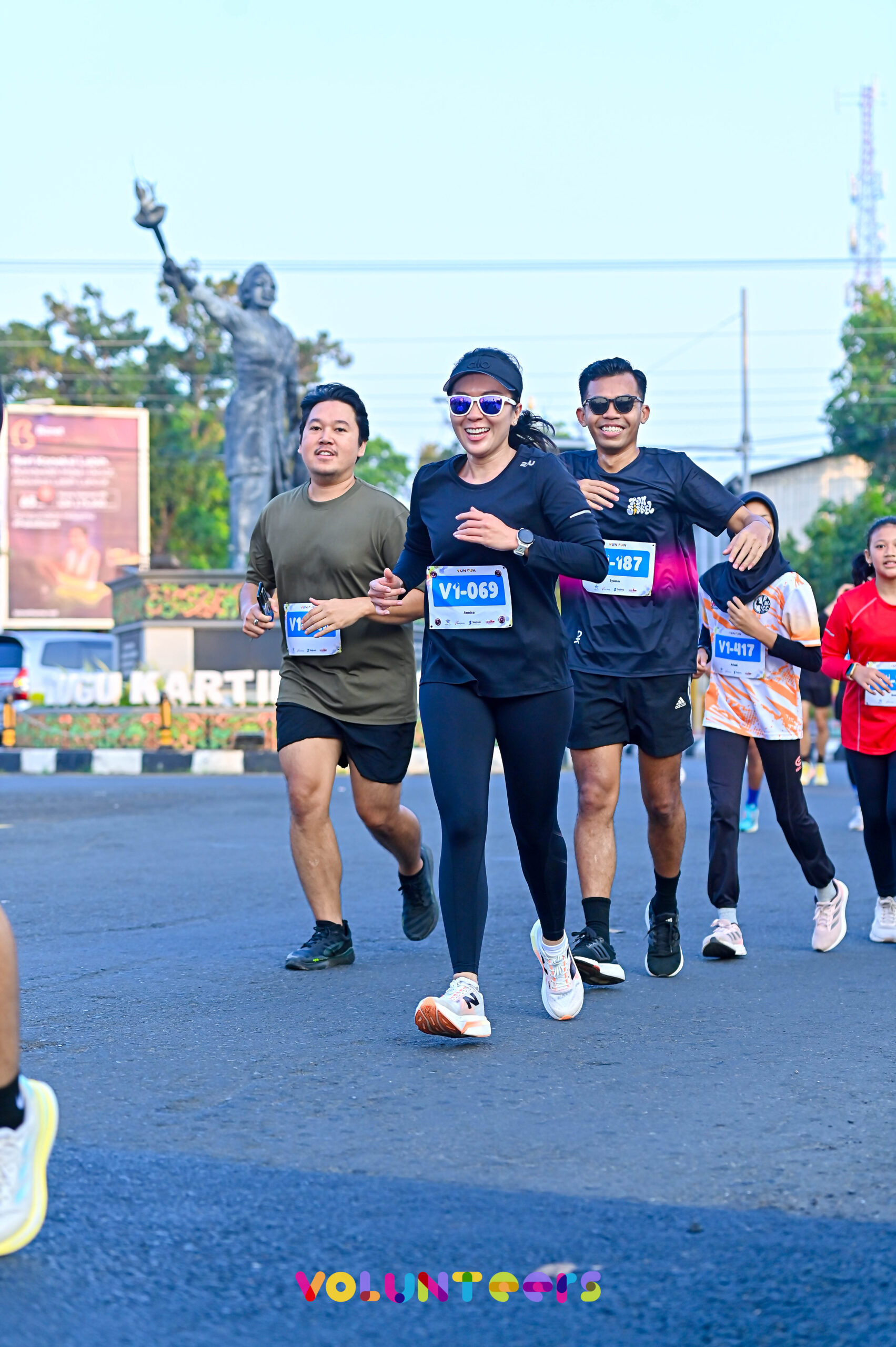 VUN RUN I 572 scaled